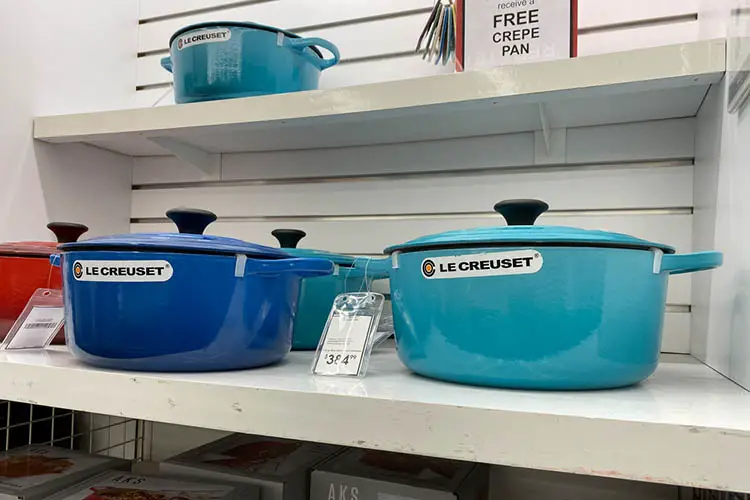 Le Creuset dutch ovens on display at Bed Bath and Beyond