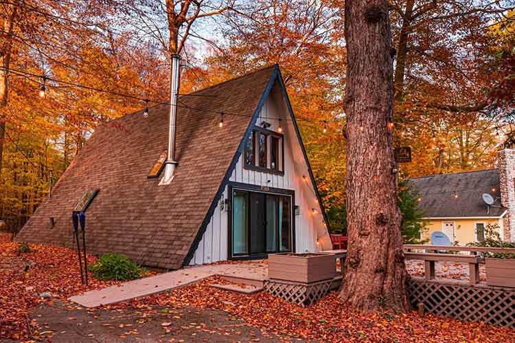 Maple Haven - A Charming Lake Michigan Tree House