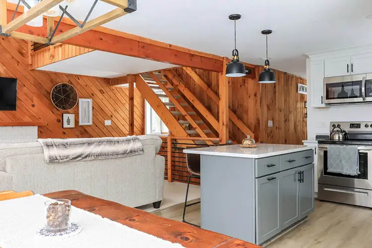 3 BR Cozy + Renovated Cabin in the White Mountains