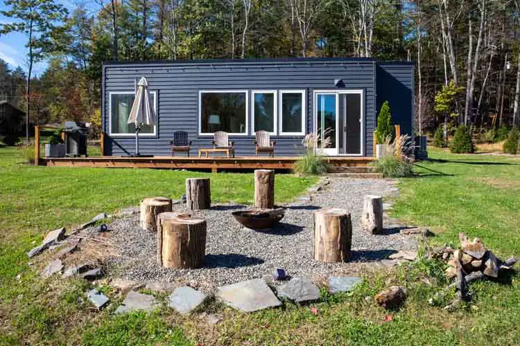 Pine Rock House - A modern cabin getaway