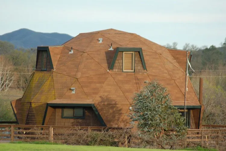Dodecahedron house photo